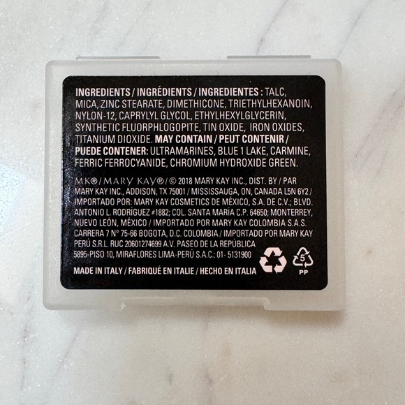 Mary Kay Chromafusion Eyeshadow - Shiny Penny - Picture 3 of 3